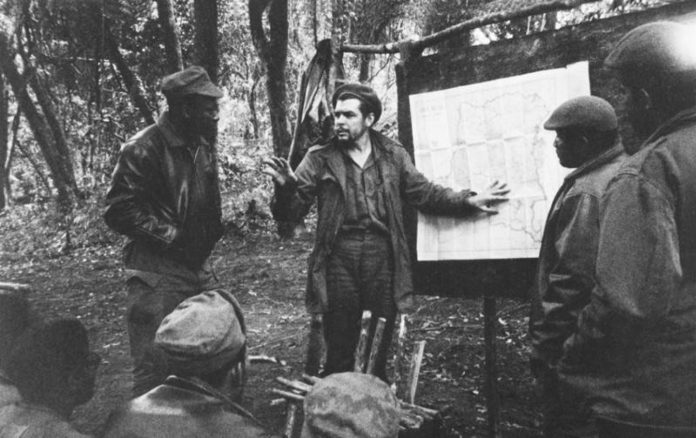 Sesudah revolusi Che Guevara tinggalkan Kuba, ia masuk dalam perjuangan rahasia untuk pembebasan Afrika di Kongo pada 1965. Foto indyturk.com