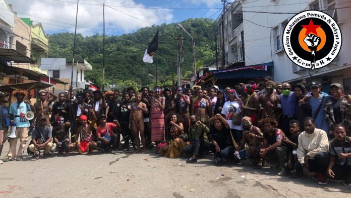 Seusai aksi demonstrasi Gempar-Papua pada 9 Agustus 2023, memperingati Hari Masyarakat Adat Internasonal. Foto dok Gempar Papua.